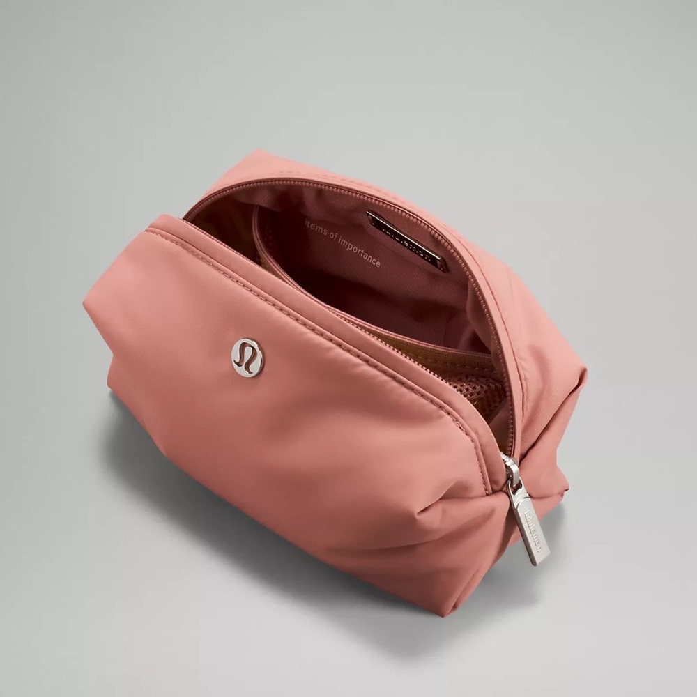 Lululemon Feeling Ready Pouch Mini